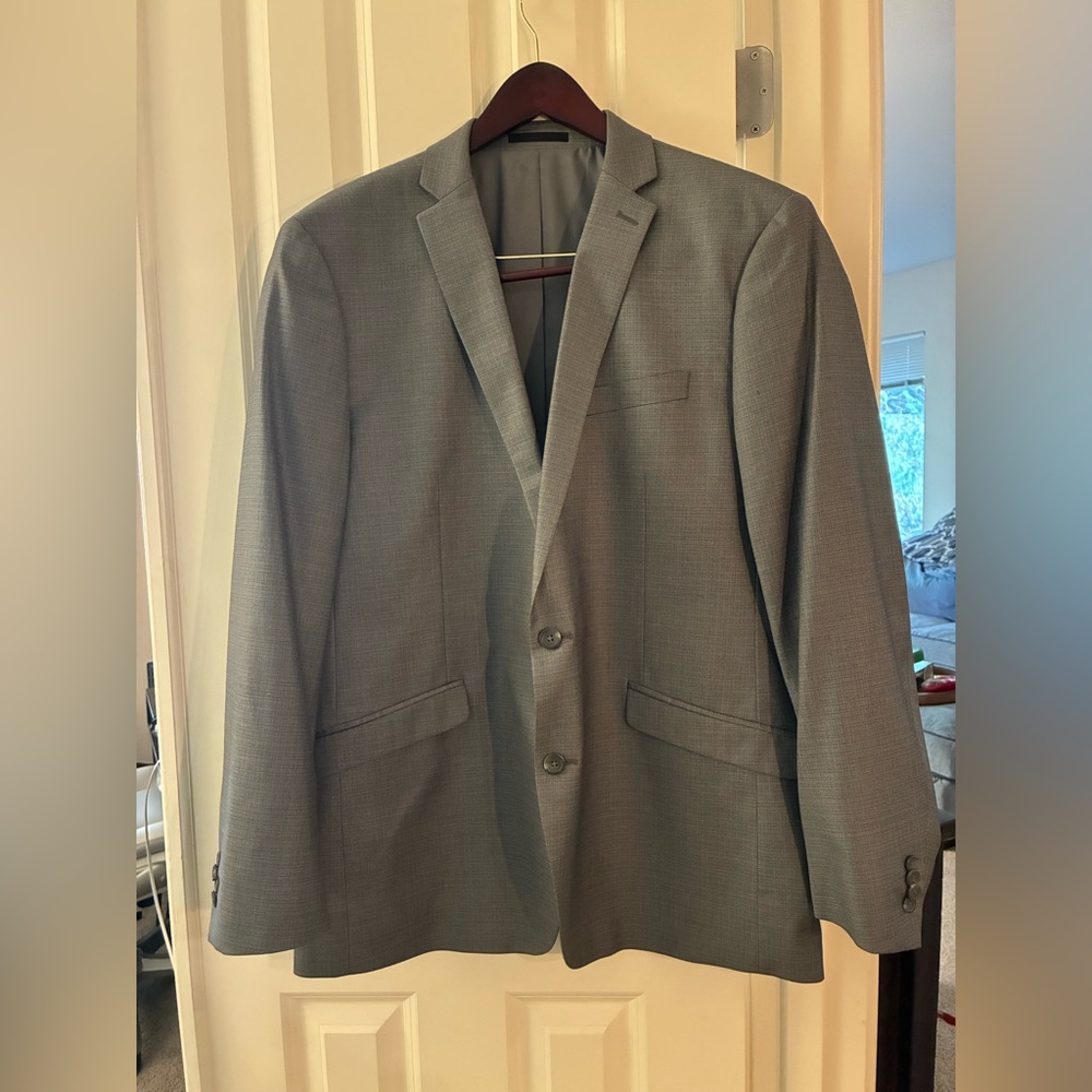 Kenneth Cole Reaction Gray Men’s Suit Jacket - 46L W40